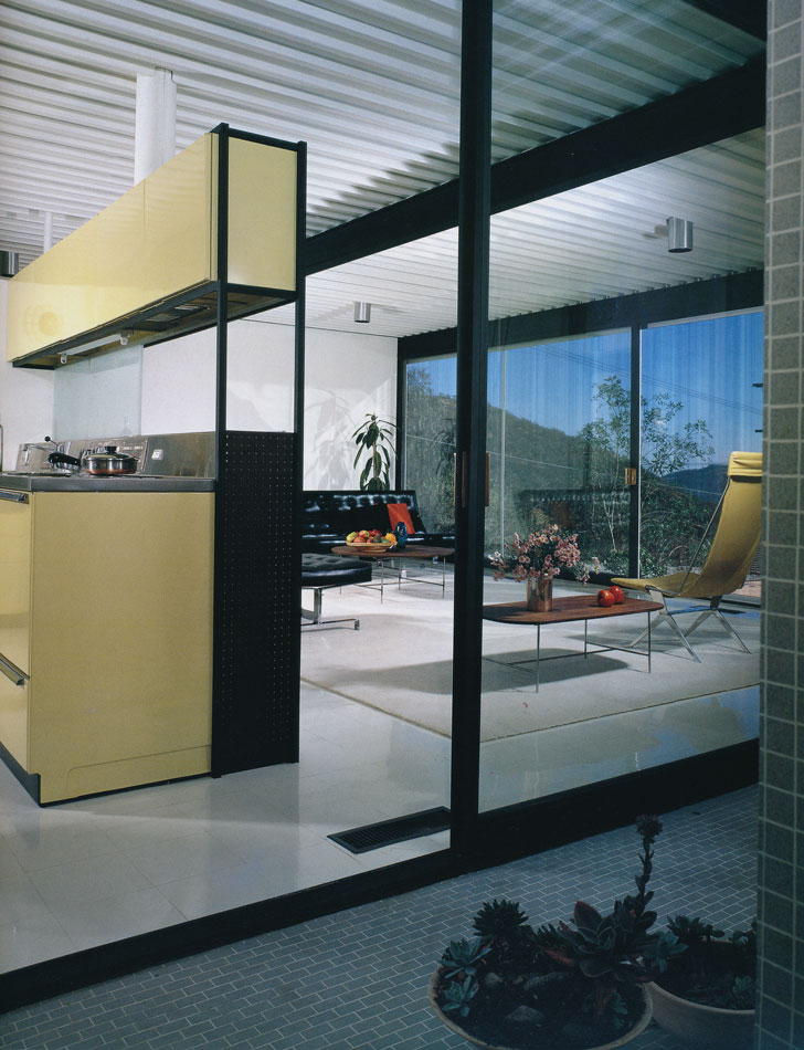 Case Study House 21 Atomic Redhead